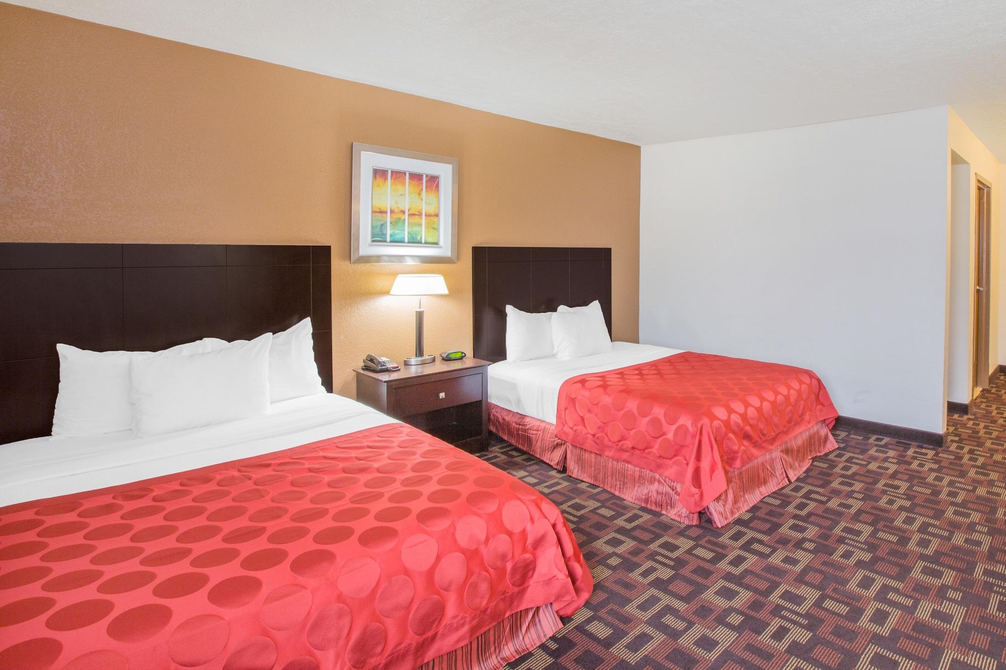 Sky Tree Hotels Tulsa Exterior photo